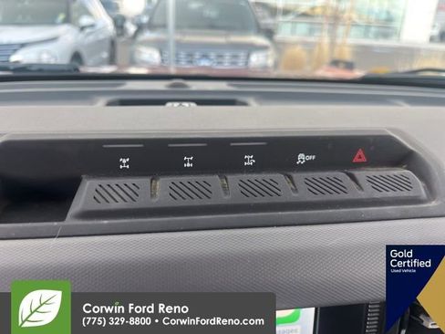 Used 2023 Ford Bronco Big Bend w/ Sasquatch Package image 12