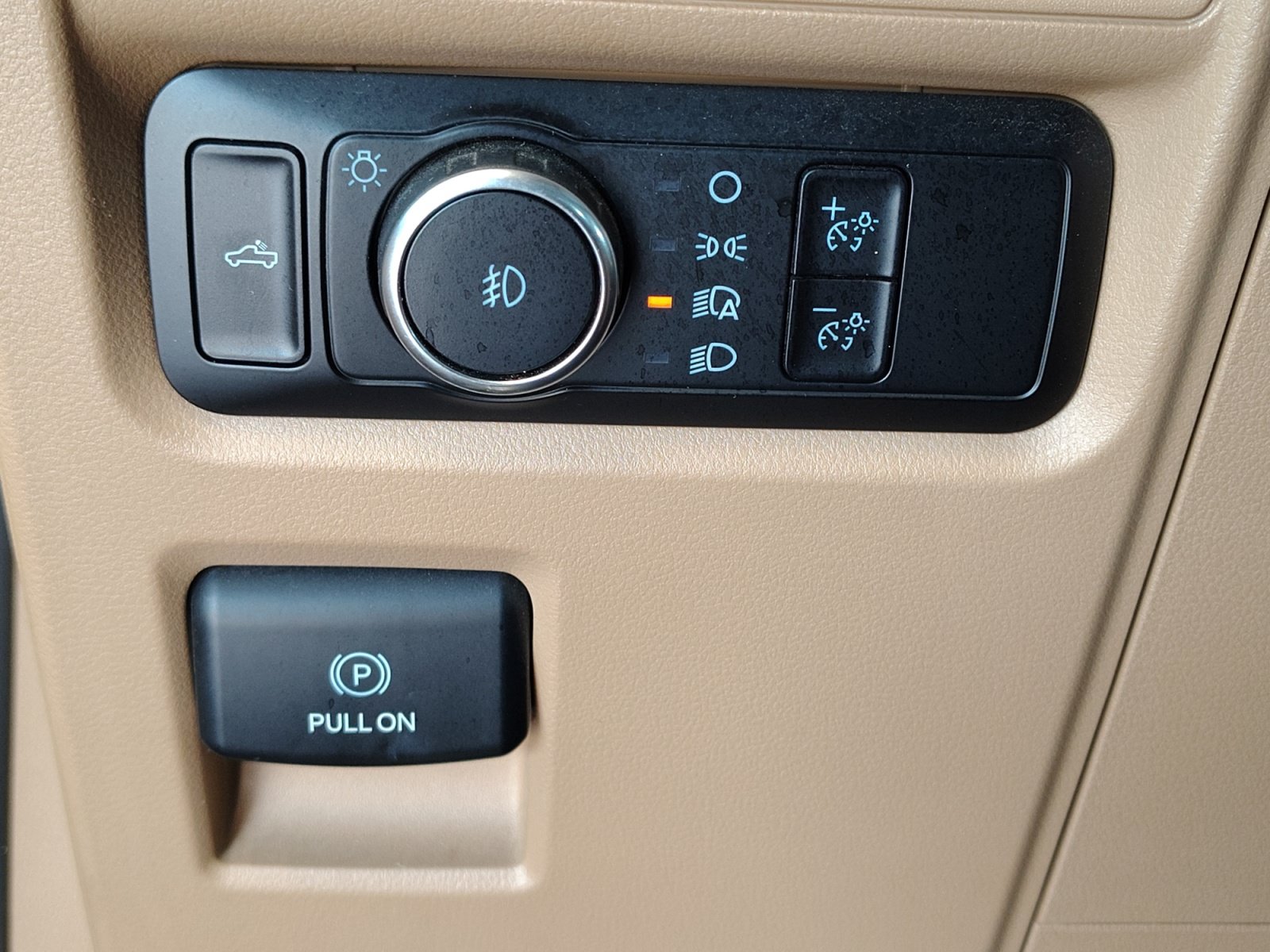 Used 2023 Ford F150 XLT RWD image 25