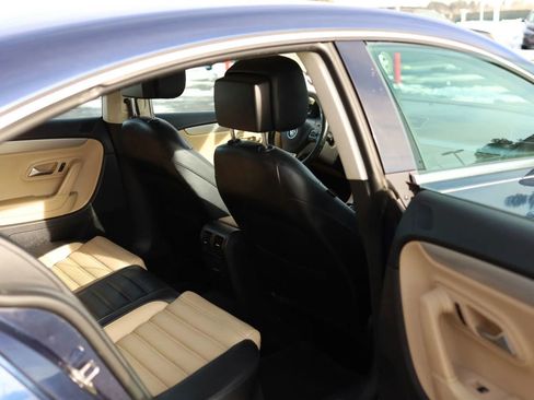 Used 2013 Volkswagen CC R-Line image 46