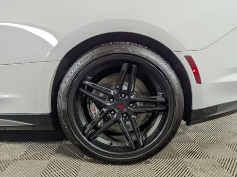 Used 2020 Chevrolet Camaro ZL1 image 12