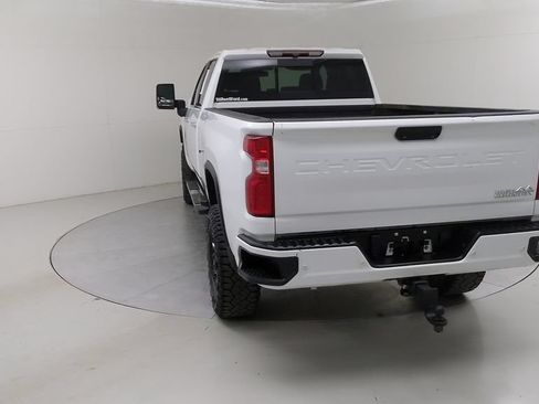Used 2022 Chevrolet Silverado 3500 High Country AWD/4WD image 15