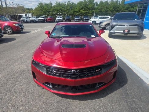 Used 2023 Chevrolet Camaro LT w/ RS Package image 2