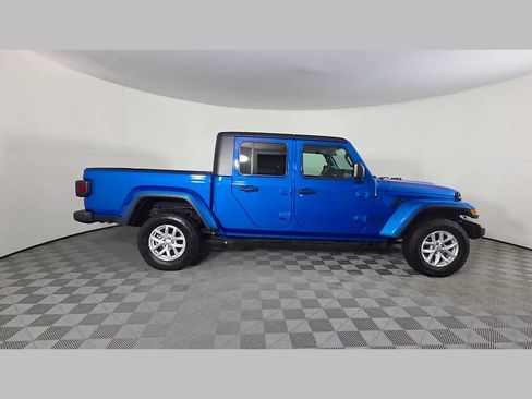 Used 2023 Jeep Gladiator Sport AWD/4WD image 36