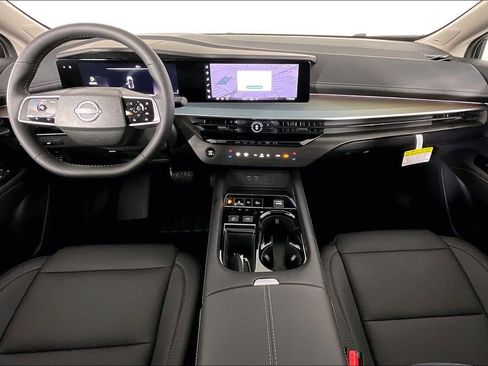 New 2025 Nissan Murano SL image 2