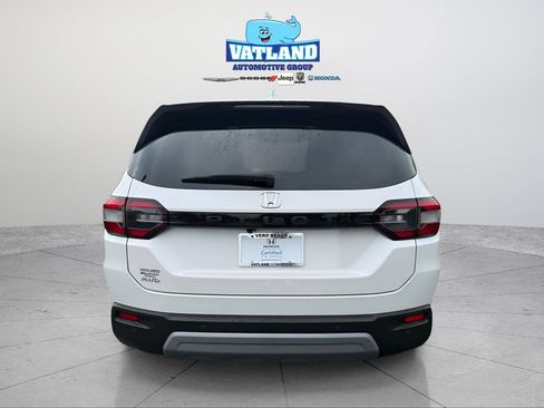 Certified 2025 Honda Pilot EX-L image 4