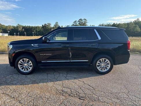 Used 2024 GMC Yukon SLT image 5