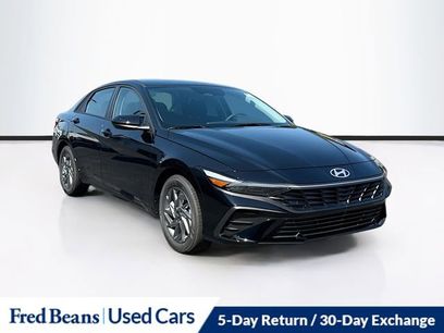 Used 2025 Hyundai Elantra Blue