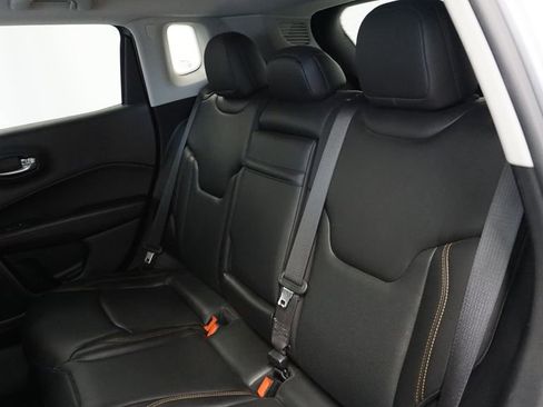 Certified 2018 Jeep Compass Limited image 24