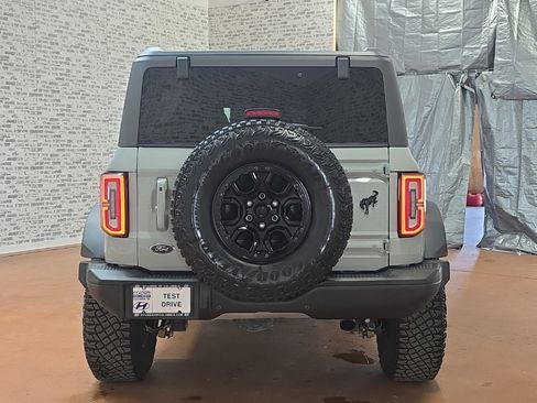 Used 2021 Ford Bronco First Edition image 8