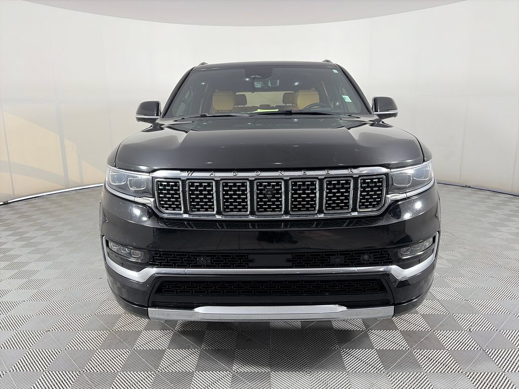 Used 2023 Jeep Grand Wagoneer Series III AWD/4WD image 2
