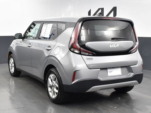 Certified 2023 Kia Soul LX w/ LX Technology Package image 4