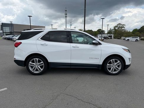 Used 2018 Chevrolet Equinox Premier image 8