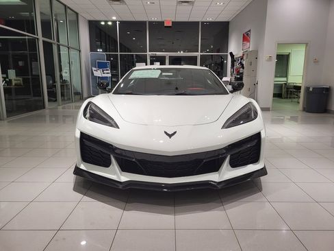 New 2026 Chevrolet Corvette Z06 w/ Stealth Interior Trim Package image 25