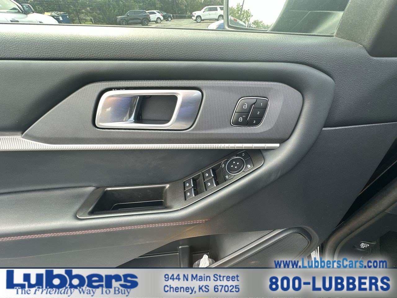 Used 2025 Ford Explorer ST-Line w/ Premium Package RWD image 13