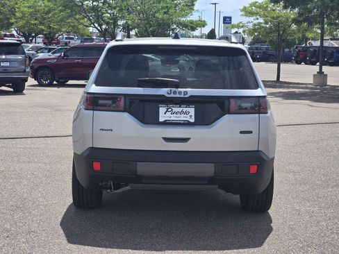 Certified 2026 Jeep Cherokee Overland AWD/4WD image 4