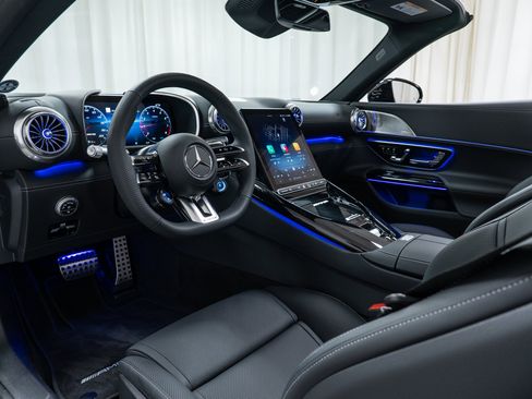 New 2026 Mercedes-Benz SL 43 AMG image 13