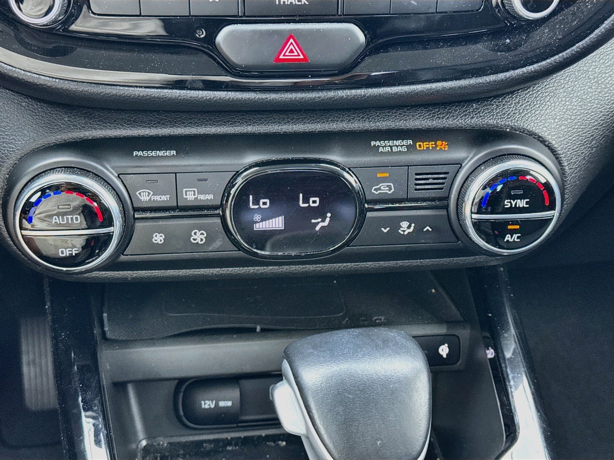 Used 2023 Kia Soul GT-Line FWD image 12