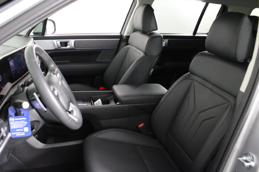 Certified 2026 Hyundai Santa Fe SEL FWD image 21