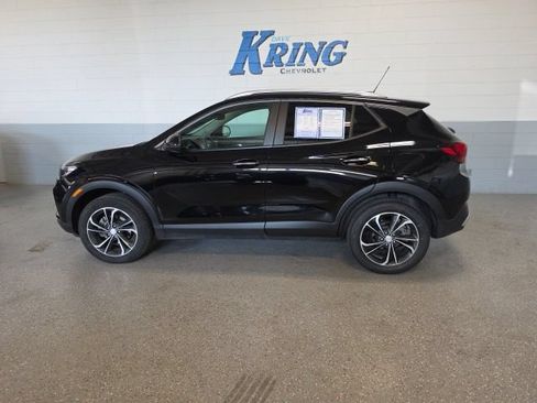 Used 2023 Buick Encore GX Select w/ Safety Package II AWD/4WD image 3