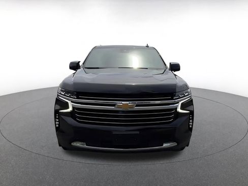 Used 2023 Chevrolet Tahoe LT w/ Luxury Package AWD/4WD image 4