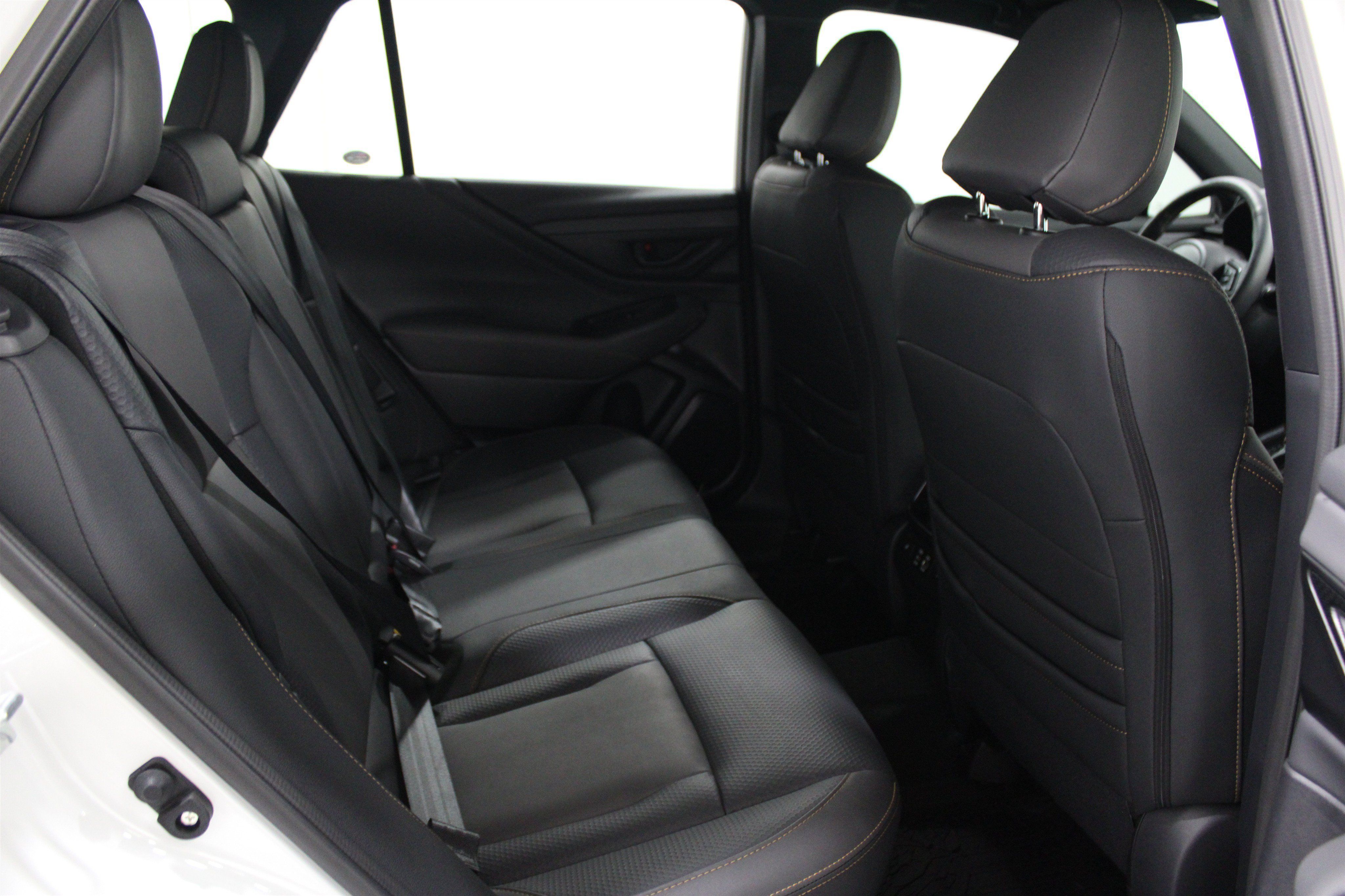 Used 2025 Subaru Outback Wilderness AWD/4WD image 17