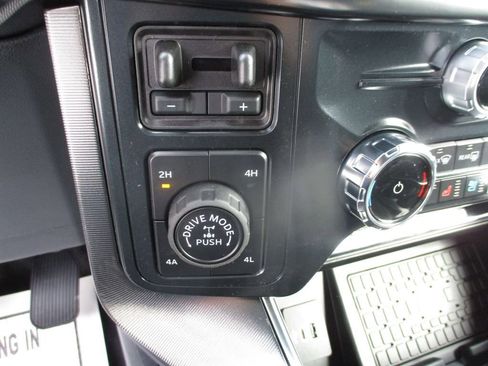 New 2025 Ford F150 Platinum w/ FX4 Off-Road Package image 6