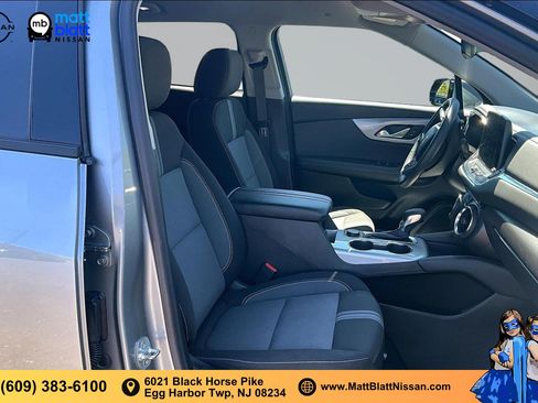 Used 2025 Chevrolet Blazer LT AWD/4WD image 6