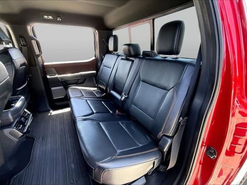 Used 2023 Ford F150 Lariat AWD/4WD image 19