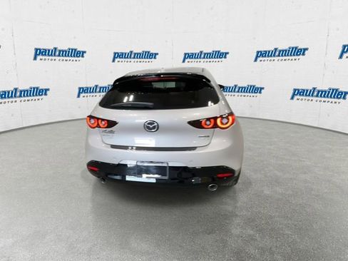 New 2026 MAZDA MAZDA3 Hatchback w/Premium Plus Pkg image 10
