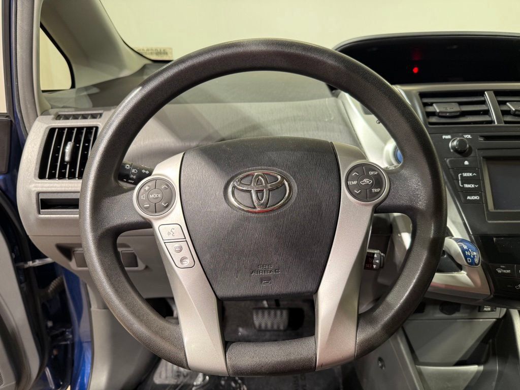 Used 2012 Toyota Prius V Three FWD image 21