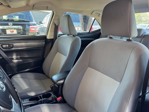Used 2015 Toyota Corolla L FWD image 11