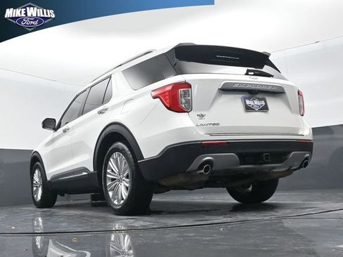 Used 2022 Ford Explorer Limited w/ Limited Technology Package image 21