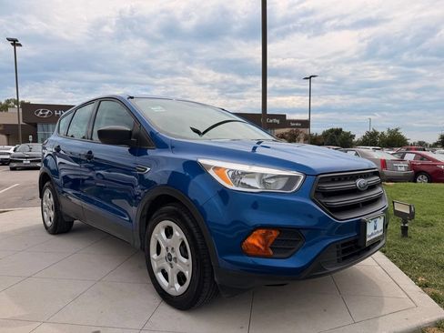 Used 2017 Ford Escape S FWD image 12