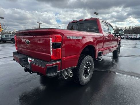 New 2025 Ford F250 Lariat w/ Lariat Ultimate Package image 4