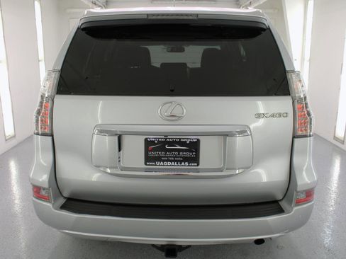 Used 2018 Lexus GX 460 Premium w/ Premium Package AWD/4WD image 8
