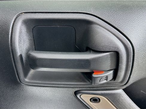 Used 2017 Jeep Wrangler 75th Anniversary image 45