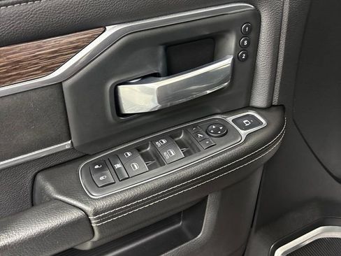 Used 2020 RAM 2500 Laramie RWD image 17