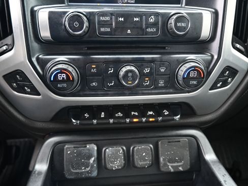 Used 2018 GMC Sierra 1500 SLT image 28