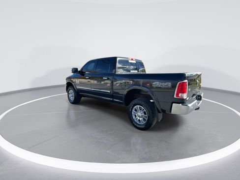 Used 2018 RAM 2500 Laramie w/ Snow Chief Group image 13