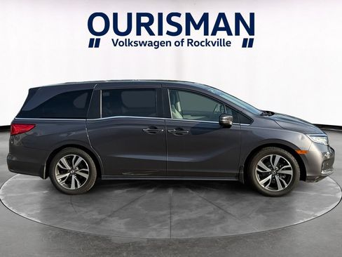 Used 2024 Honda Odyssey Touring image 6