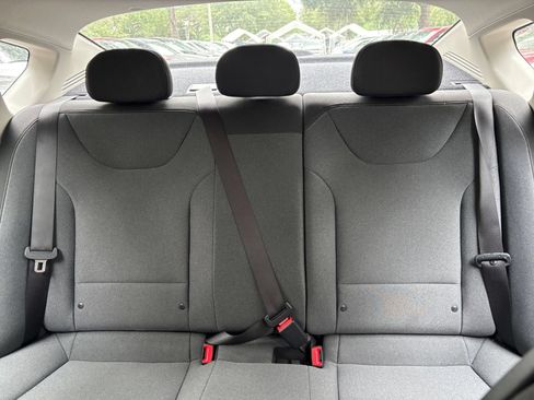 Used 2025 Kia K4 FWD image 37