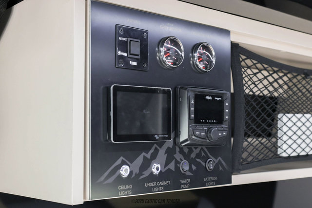 Used 2025 Mercedes-Benz Sprinter 2500 image 91