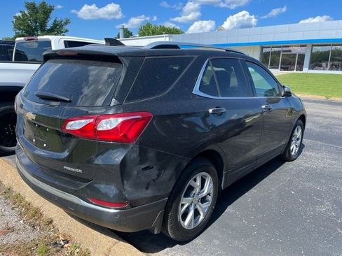 Used 2020 Chevrolet Equinox Premier FWD image 3