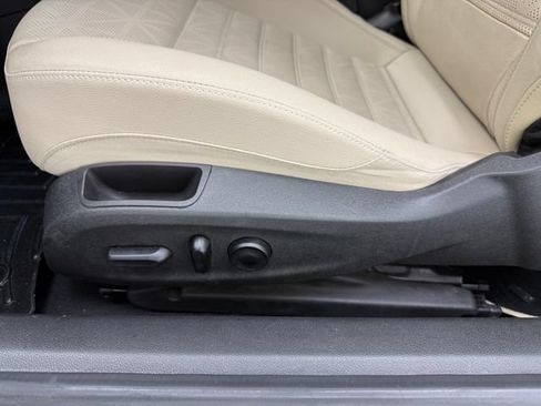 Used 2017 Buick Cascada Premium FWD image 32