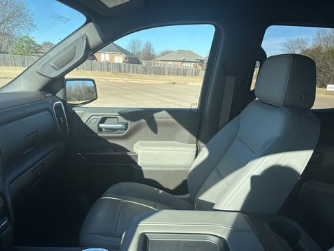 Used 2021 GMC Sierra 1500 SLT image 15