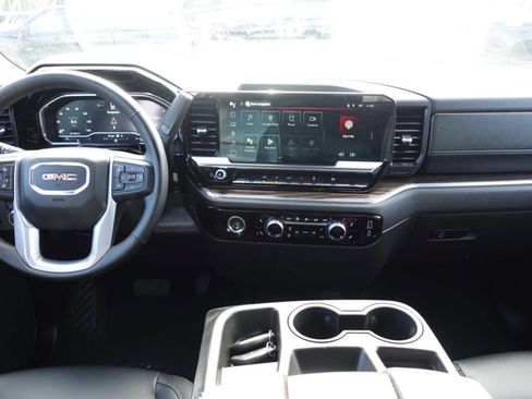 Used 2023 GMC Sierra 1500 Elevation image 42