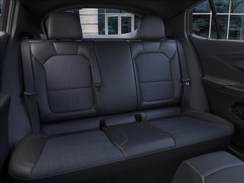 New 2026 Buick Envista Preferred image 17