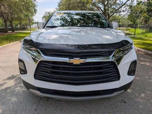 Used 2020 Chevrolet Blazer LT FWD image 2