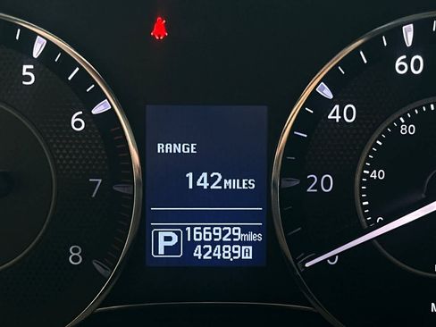 Used 2019 Nissan Armada SL w/ Premium Package RWD image 28
