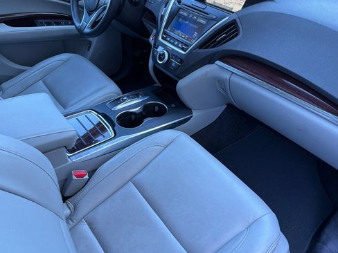 Used 2016 Acura MDX w/ Technology Package AWD/4WD image 16
